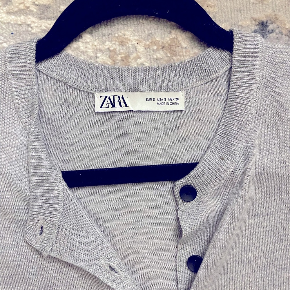 Zara fine knit grey marl cardigan size Small. - Picture 3 of 4